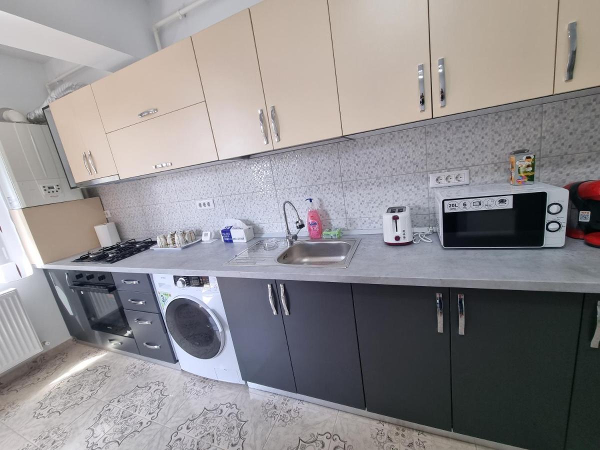 Apartament Mihaela Râmnicu Vâlcea Εξωτερικό φωτογραφία